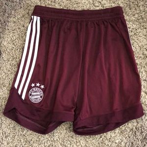 Athletic shorts